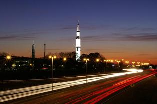 Orbit_four_columns_huntsville