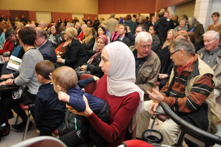 Orbit_four_columns_refugee_town_hall_meeting-19